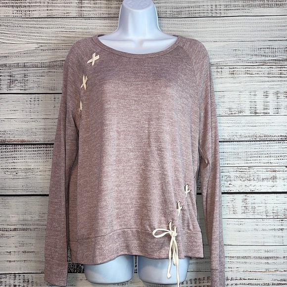 Charming Charlie Tops - Charming Charlie Heather Pink Long Sleeve Top | Size Medium